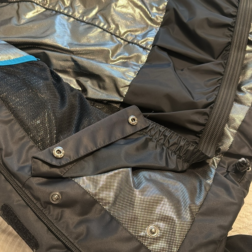 Columbia Snowboarding Jacket - Picture 3 of 6